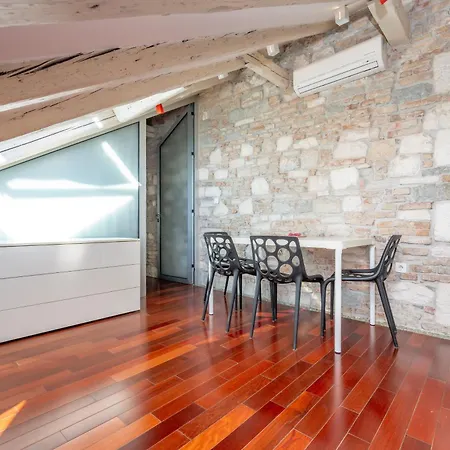 Apartment Charming On Riva Promenade *