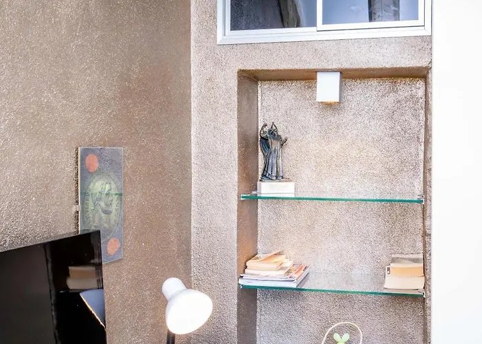 Charming On Riva Promenade